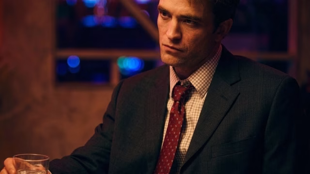 Chris Hansen Says Robert Pattinson Gives a “Pretty Good Imitation” of Him in Primetime